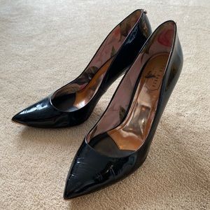 Ted baker patent pumps size 40.5.